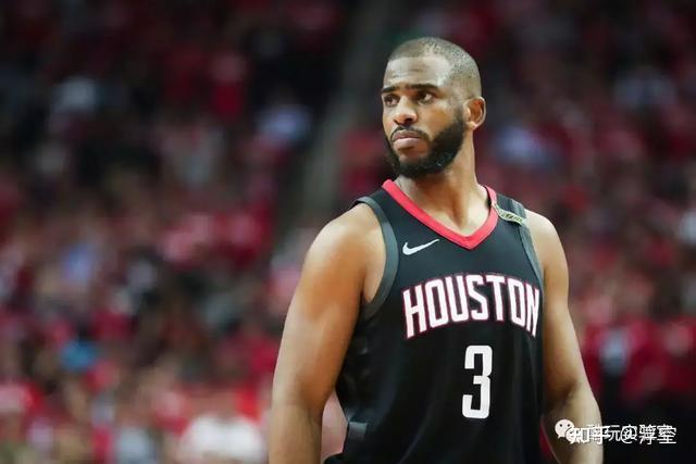 拉菲尼亚本赛季西甲14轮8球 距个人纪录还差3球