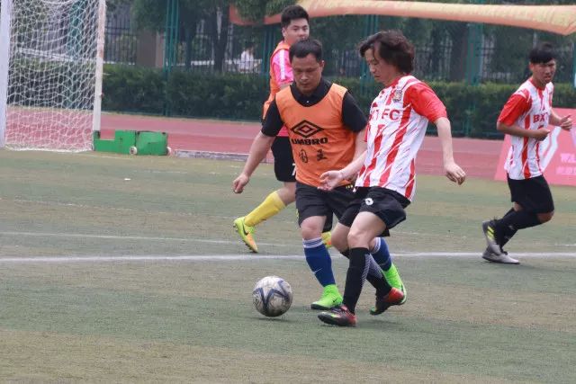 杜兰特11分太阳负雄鹿 阿德巴约三分绝杀活塞