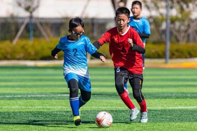 武磊今年打进42球 仅次于C罗、凯恩、哈兰德