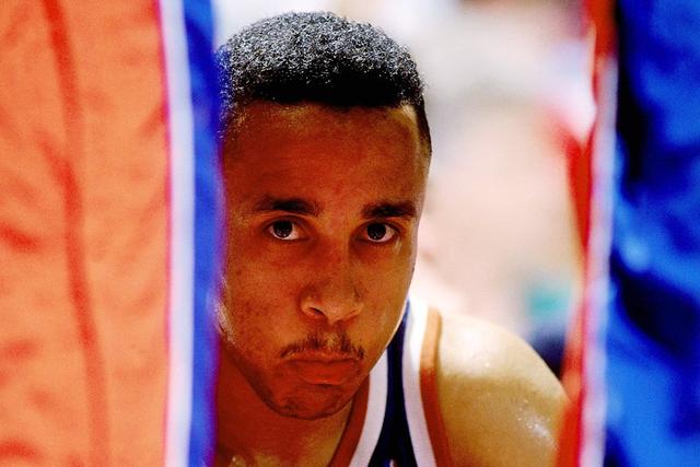 赵继伟26+10张镇麟21分辽宁胜深圳 贺希宁30分